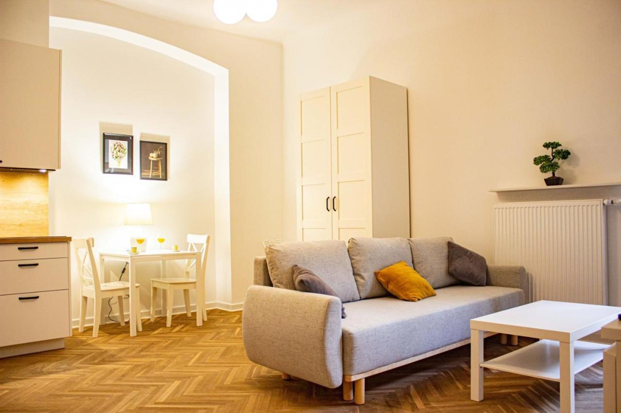 Mieszkanie W Sercu Warszawy Warsaw Exterior photo